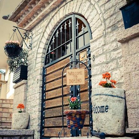 Gjirokastër Hotel Domino מראה חיצוני תמונה