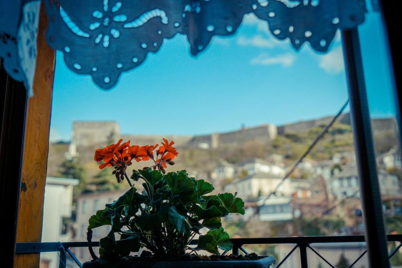 Gjirokastër Hotel Domino מראה חיצוני תמונה