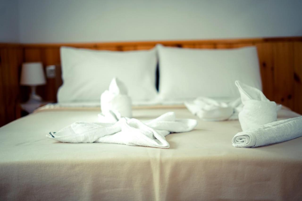 Gjirokastër Hotel Domino מראה חיצוני תמונה