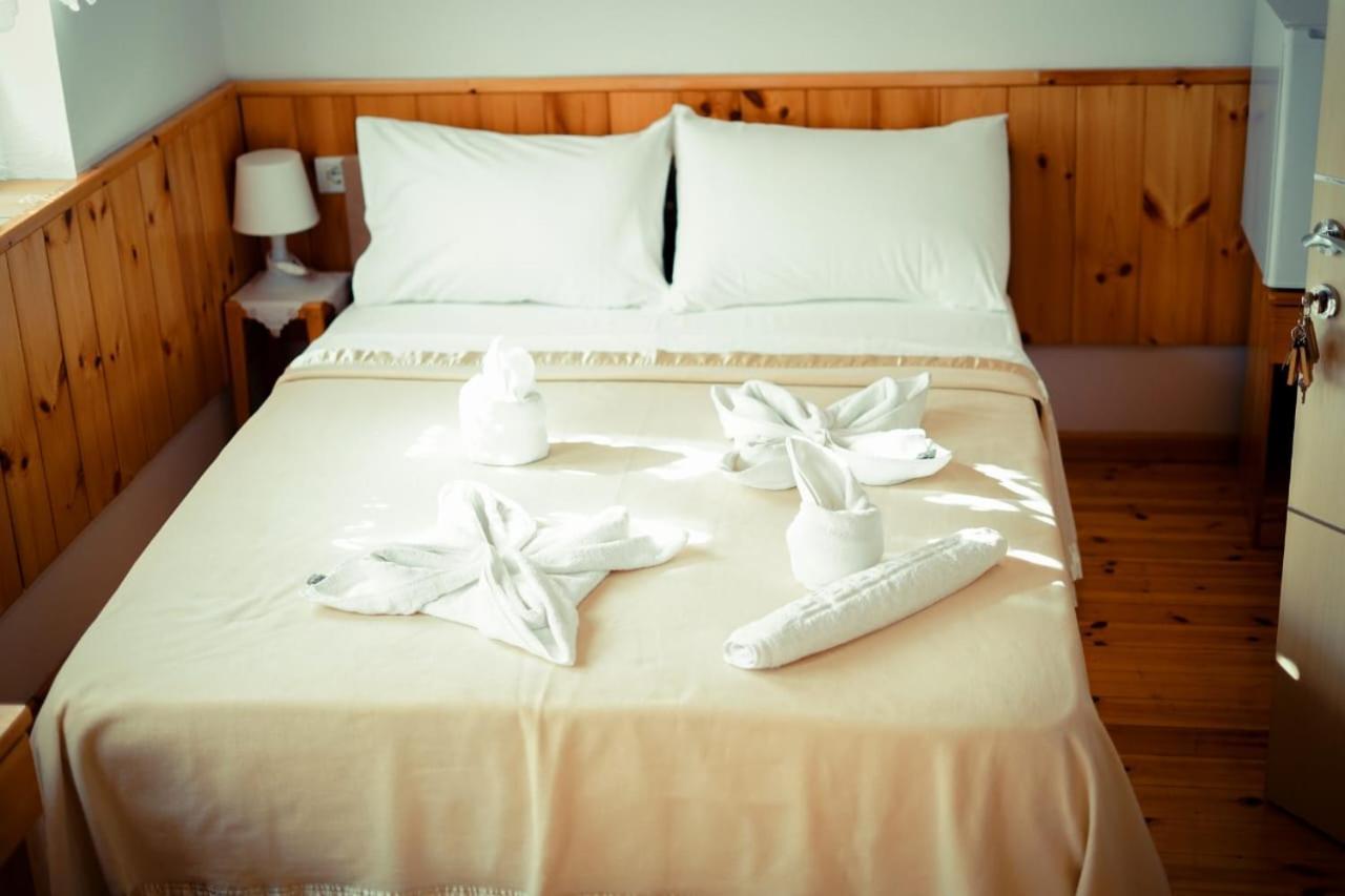Gjirokastër Hotel Domino מראה חיצוני תמונה