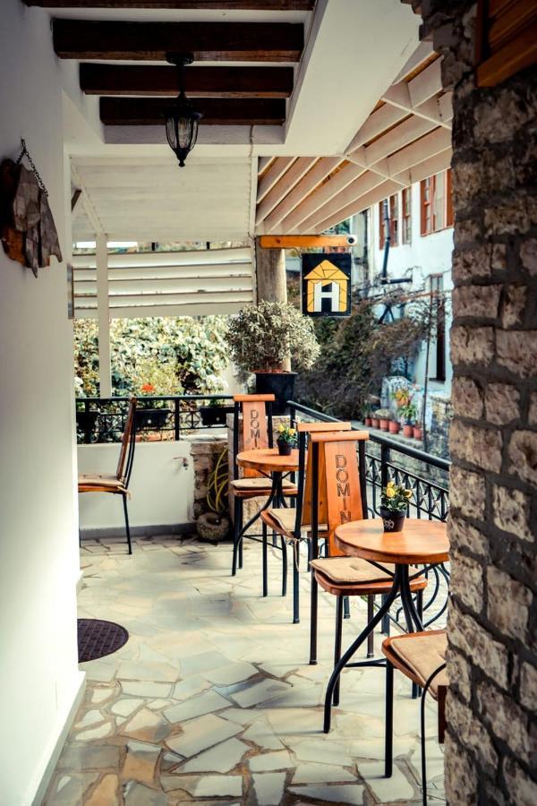 Gjirokastër Hotel Domino מראה חיצוני תמונה